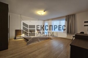 Furnished 2 bedroom apartment, Center
