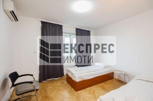 Luxury Penthouse, Greek area