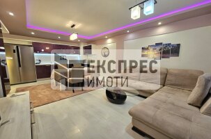 Нов, Обзаведен Тристаен апартамент, Окръжна болница