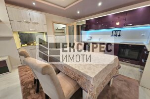 Нов, Обзаведен Тристаен апартамент, Окръжна болница