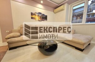 Нов, Обзаведен Тристаен апартамент, Окръжна болница