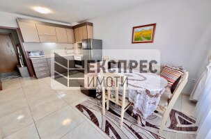 Обзаведен Двустаен апартамент, Лятно кино Тракия