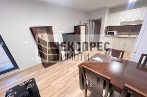 Нов, Обзаведен Двустаен апартамент, Център