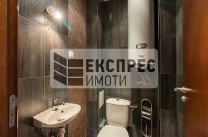 Обзаведен Тристаен апартамент, Център