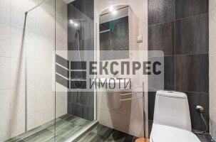 Обзаведен Тристаен апартамент, Център