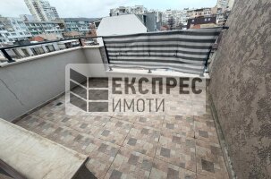 Обзаведен Тристаен апартамент, Левски