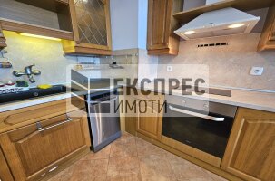 Обзаведен Четиристаен апартамент, Чайка