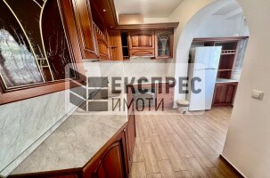 FURNISHED 1 bedroom apartment, Regional hospital