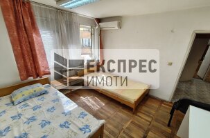  Große Wohnung, Regional hospital