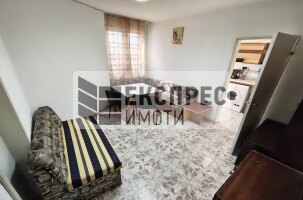  Große Wohnung, Regional hospital