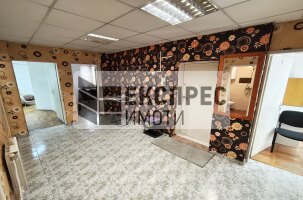  Große Wohnung, Regional hospital