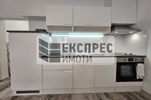 New, Furnished Studio, Breeze