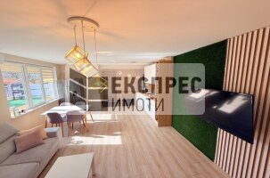 Луксозно, Обзаведен Тристаен апартамент, Център