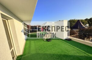 Луксозно, Обзаведен Тристаен апартамент, Център