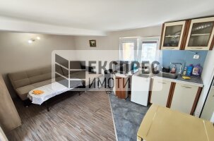 FURNISHED Studio, Center