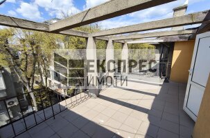FURNISHED Studio, Center