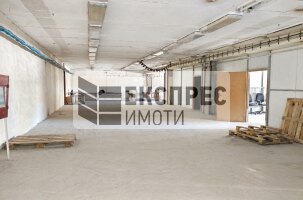 НА 2 РИ ЕТАЖ С ТОВАРЕН АСАНСЬОР Склад, Аспарухово