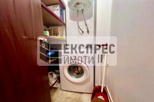 Обзаваден Двустаен апартамент, Окръжна болница