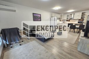 Обзаведен, Двустаен апартамент, Окръжна болница