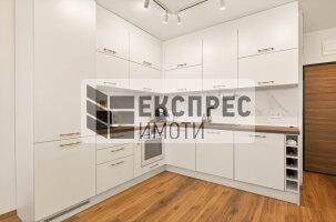 Обзаведен, Нов, Луксозен Двустаен апартамент, м-т Кабакум