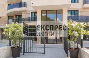 Обзаведен, Нов, Луксозен Двустаен апартамент, м-т Кабакум