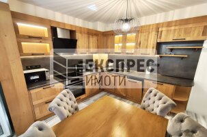 ОБЗАВЕДЕН Тристаен апартамент, Чайка