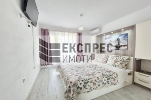 Обзаведен Двустаен апартамент, Гранд Мол Варна