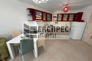 Обзаведен, Двустаен апартамент, Окръжна болница