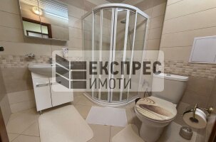 Обзаведен, Двустаен апартамент, Окръжна болница
