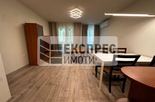 Furnished 2 bedroom apartment, Center