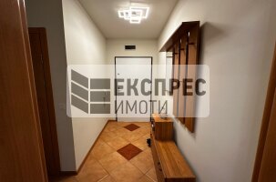 Furnished 2 bedroom apartment, Center