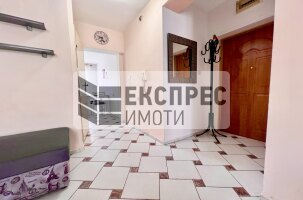 Обзаведен Четиристаен апартамент, Окръжна болница