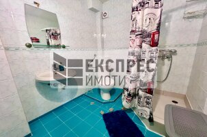 Обзаведен Четиристаен апартамент, Окръжна болница
