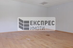 Парцел и Склад, Аксаково
