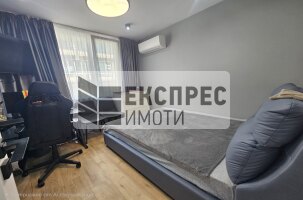 Нов, Луксозно, Обзаведен Четиристаен апартамент, Окръжна болница
