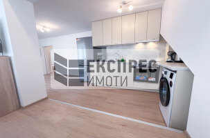 Furnished, completely renovated 3 bedroom apartment, Regional hospital