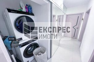 Furnished, completely renovated 3 bedroom apartment, Regional hospital