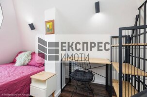 Луксозно, Обзаведен Тристаен апартамент, Гръцка махала