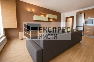 Luxury Furnished 2 Schlafzimmer Wohnung, Regional hospital