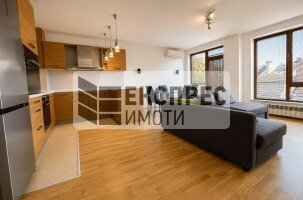 Luxury Furnished 2 Schlafzimmer Wohnung, Regional hospital