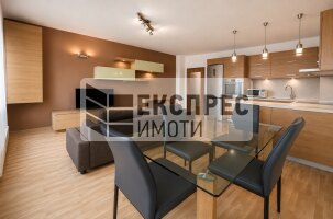 Luxury Furnished 2 Schlafzimmer Wohnung, Regional hospital