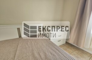Нов, Обзаведен Тристаен апартамент, Окръжна болница